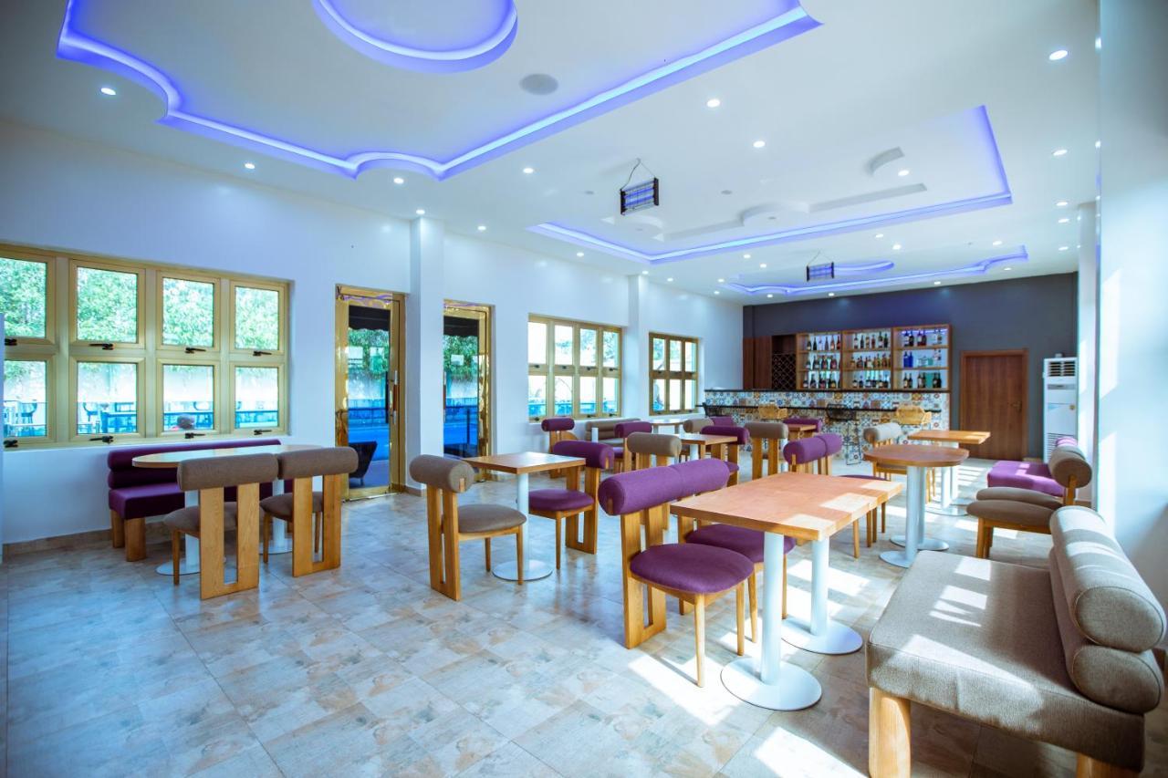Apartment 79 Hotel & Suite Икея Экстерьер фото